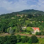 게스트하우스 The Luxury And Nature Retreat With Pool, Jacuzzi & Bbq