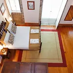 The Luxury And Nature Retreat With Pool, Jacuzzi & Bbq 게스트하우스 4*