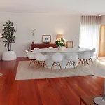 The Luxury And Nature Retreat With Pool, Jacuzzi & Bbq 게스트하우스