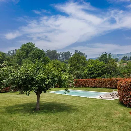 בית הארחה The Luxury And Nature Retreat With Pool, Jacuzzi & Bbq ארקוס דה ואלדבז