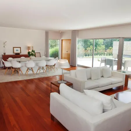 The Luxury And Nature Retreat With Pool, Jacuzzi & Bbq