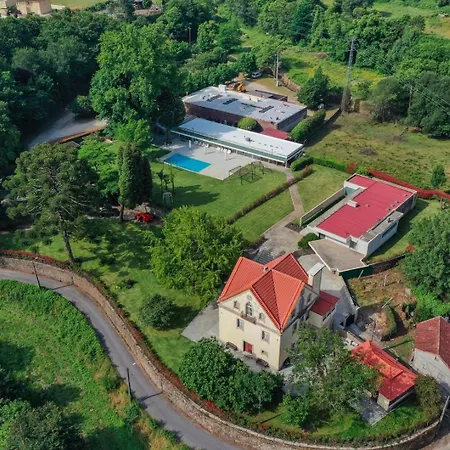 Affittacamere The Luxury And Nature Retreat With Pool, Jacuzzi & Bbq 4*