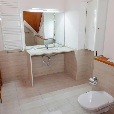 Luxury And Nature Retreat W/ Pool, Jacuzzi & Bbq By Portugal Active Villa *