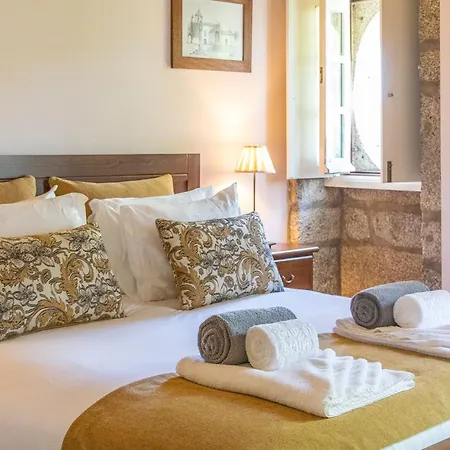 The Luxury And Nature Retreat With Pool, Jacuzzi & Bbq Casa de hóspedes 4*