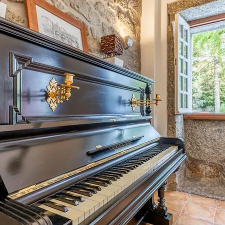 The Luxury And Nature Retreat With Pool, Jacuzzi & Bbq בית הארחה 4*