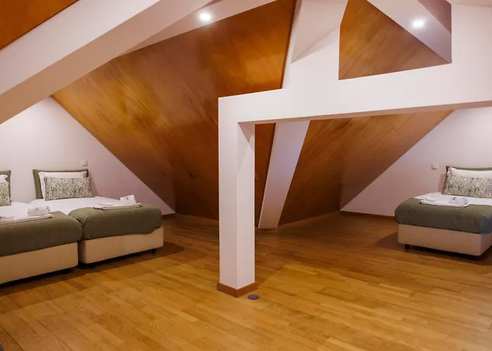 בית הארחה The Luxury And Nature Retreat With Pool, Jacuzzi & Bbq 4*