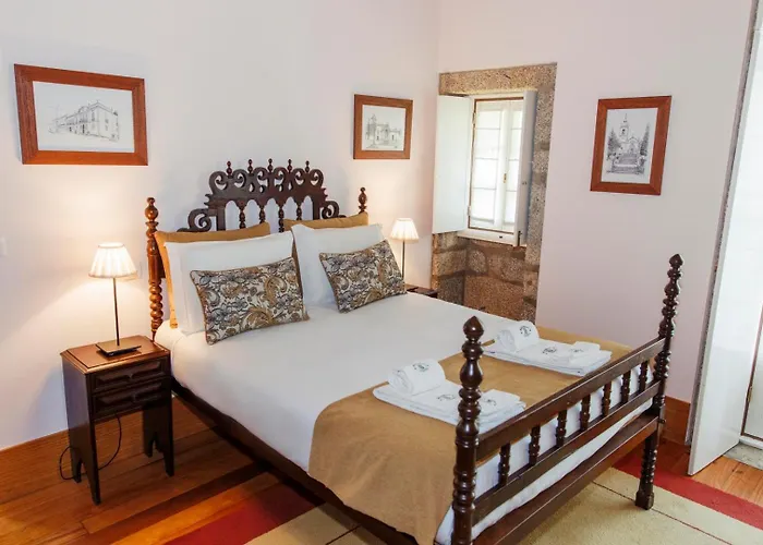 בית הארחה The Luxury And Nature Retreat With Pool, Jacuzzi & Bbq ארקוס דה ואלדבז