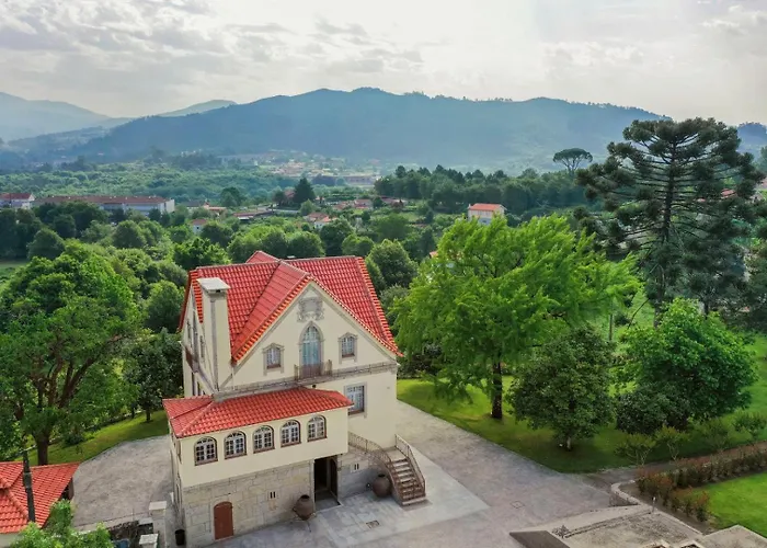 בית הארחה The Luxury And Nature Retreat With Pool, Jacuzzi & Bbq ארקוס דה ואלדבז