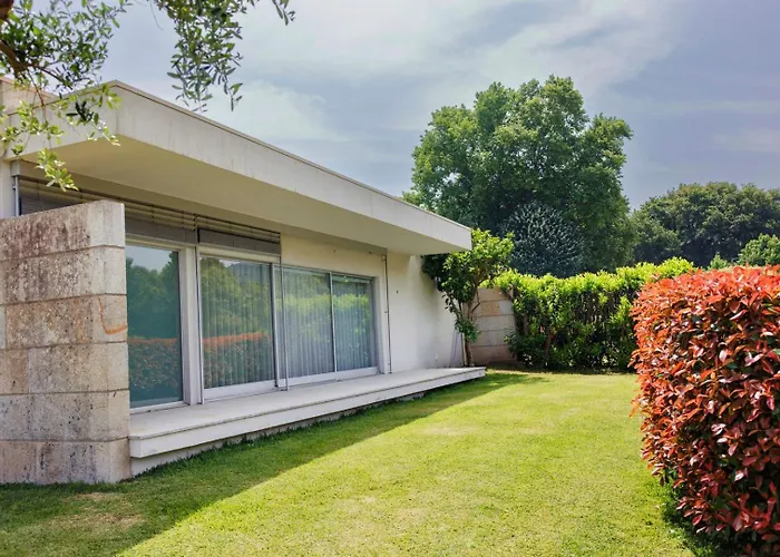 The Luxury And Nature Retreat With Pool, Jacuzzi & Bbq 4*