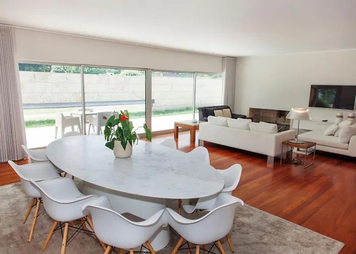 The Luxury And Nature Retreat With Pool, Jacuzzi & Bbq Maison d'hôtes