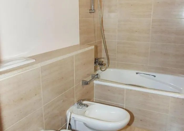 The Luxury And Nature Retreat With Pool, Jacuzzi & Bbq בית הארחה 4*